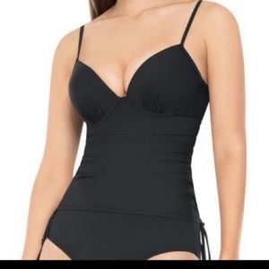 Assets by Spanx Tankini top